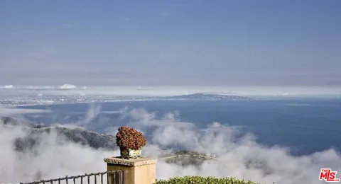 a view of an outdoor space and a yard