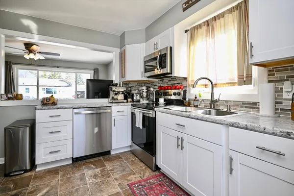 $245,000 | 1565 West King Street, Winona, MN 55987