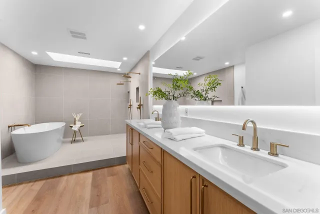 $1,995,900 | 4665 Arizona Street, San Diego, CA 92116