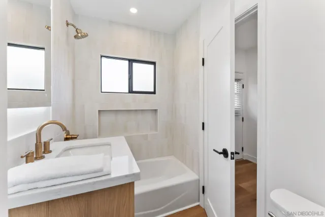 $1,995,900 | 4665 Arizona Street, San Diego, CA 92116