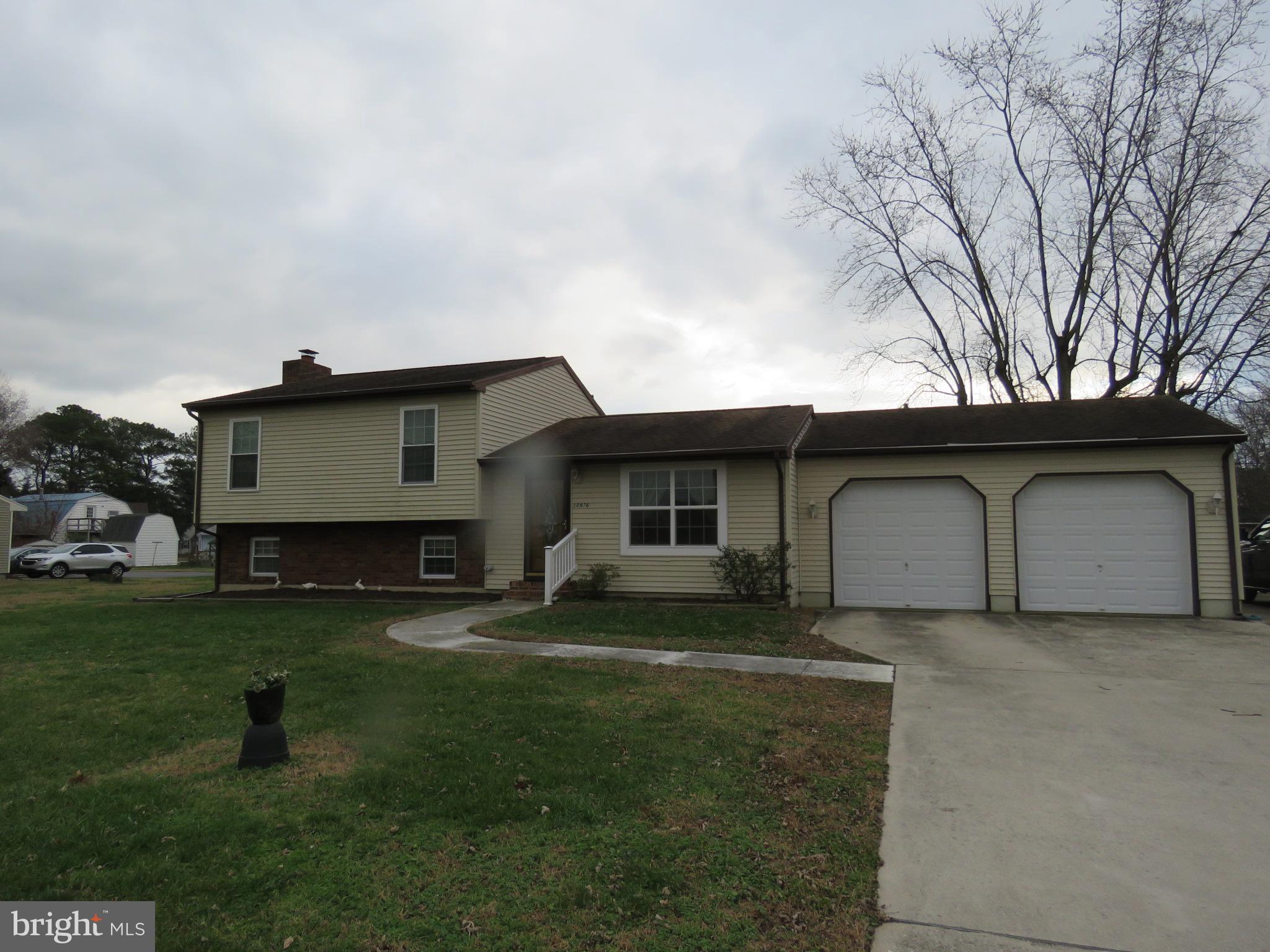 10976 Delaware Avenue Laurel, DE 19956 - Photo 16 of 56 FRONT