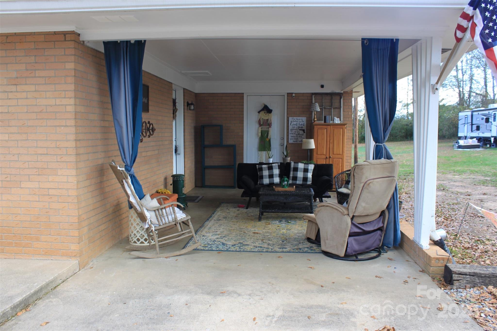327 Chesterfield Road Mooresboro, NC 28114 - Photo 16 of 44 Gallery Image 16