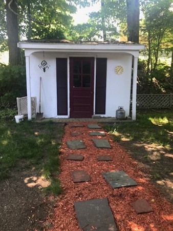 29 Old Nahant Road Wakefield, MA 01880 - Photo 26 of 28 Gallery Image 26
