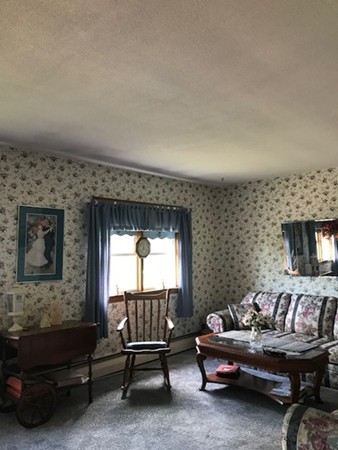 29 Old Nahant Road Wakefield, MA 01880 - Photo 3 of 28 Gallery Image 3