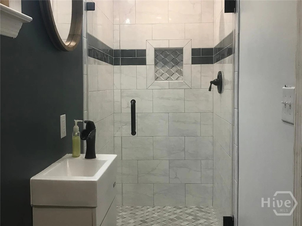 317 East 31st Street, Unit A Savannah, GA 31401 - Photo 8 of 13