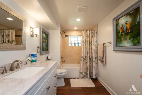 $349,999 | 2854 West 99th Street, Evergreen Park, IL 60805