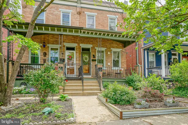 $3,000 | 6 East Collings Avenue, Collingswood, NJ 08108