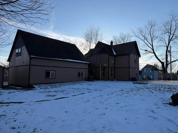 $240,000 | 322 Burnham Street, Lowell, IN 46356