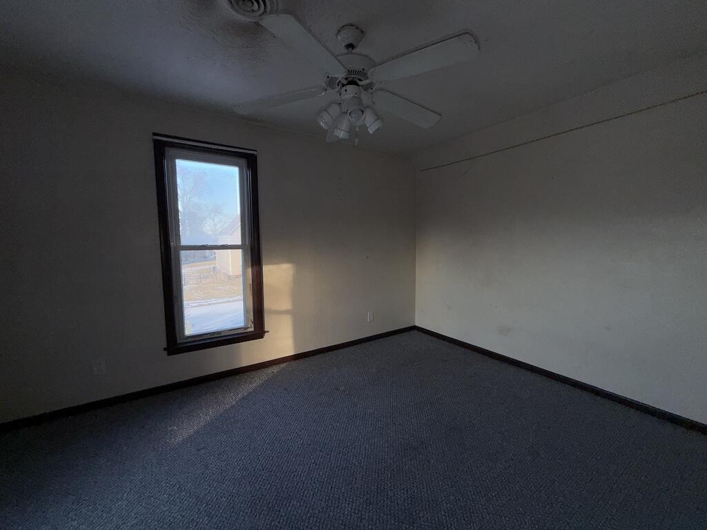 322 Burnham Street Lowell, IN 46356 - Photo 21 of 23 1024x768