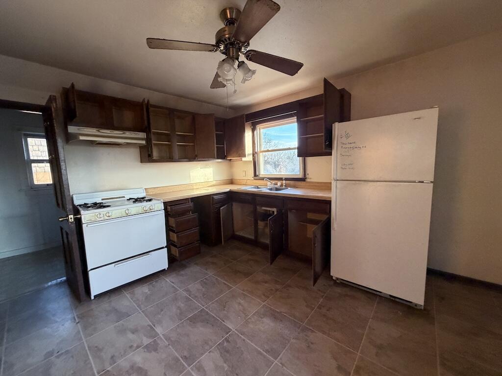 322 Burnham Street Lowell, IN 46356 - Photo 22 of 23 1024x768