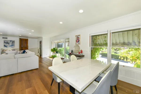 $4,850 | 4 Ramona Avenue, Napa, CA 94559