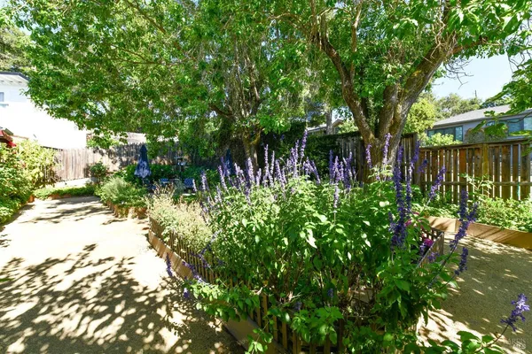 $4,850 | 4 Ramona Avenue, Napa, CA 94559