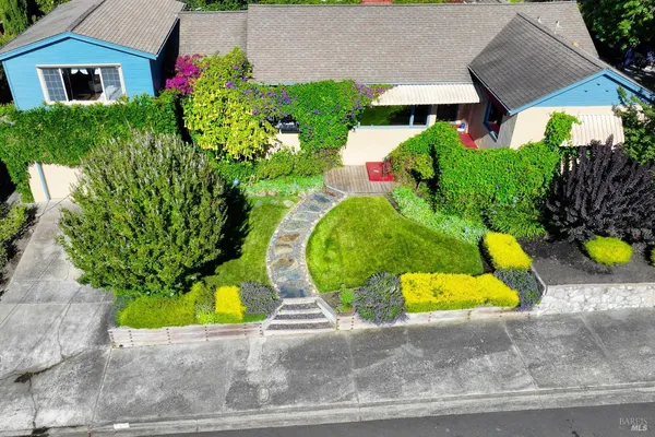 $4,850 | 4 Ramona Avenue, Napa, CA 94559