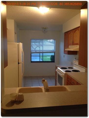 6018 Indrio Road, Unit H1 Fort Pierce, FL 34951 - Photo 6 of 15 indrio kitchen