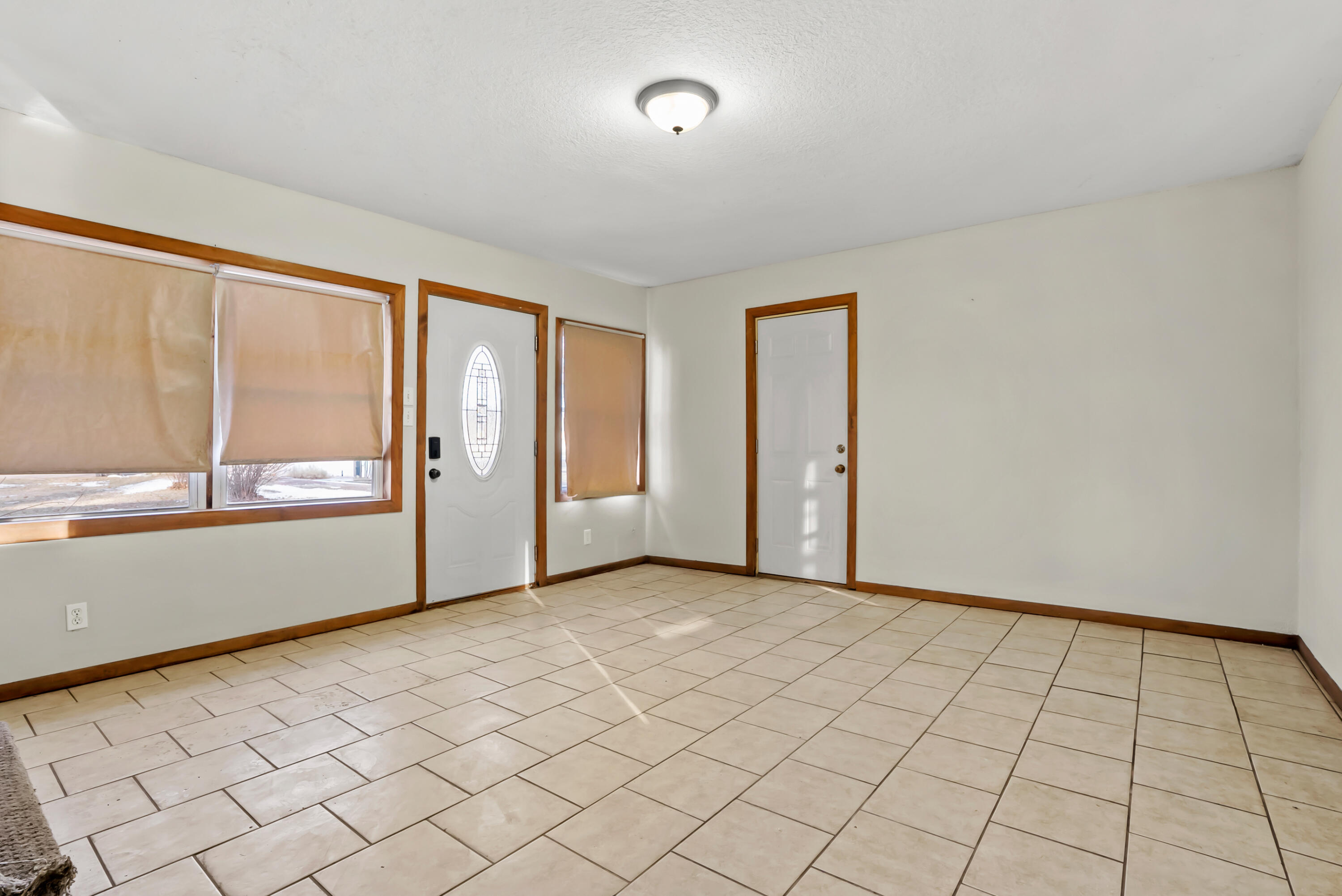 633 Oak Athens, MI 49011 - Photo 3 of 32 Oak 633 Athens 49011-3