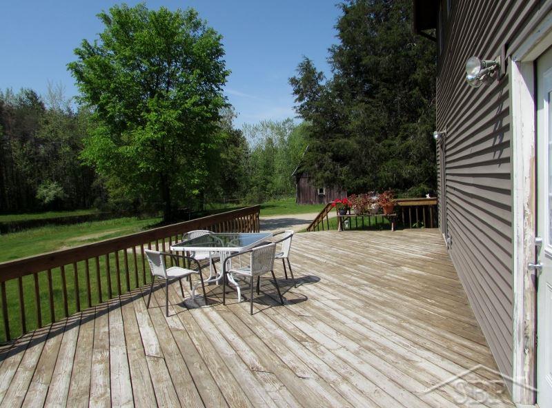 7163 West Wilson Road Montrose, MI 48457 - Photo 3 of 35 31291941-2.JPG