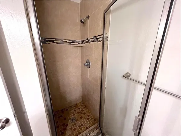 $1,450 | 619 West Ridge Drive, College Station, TX 77845