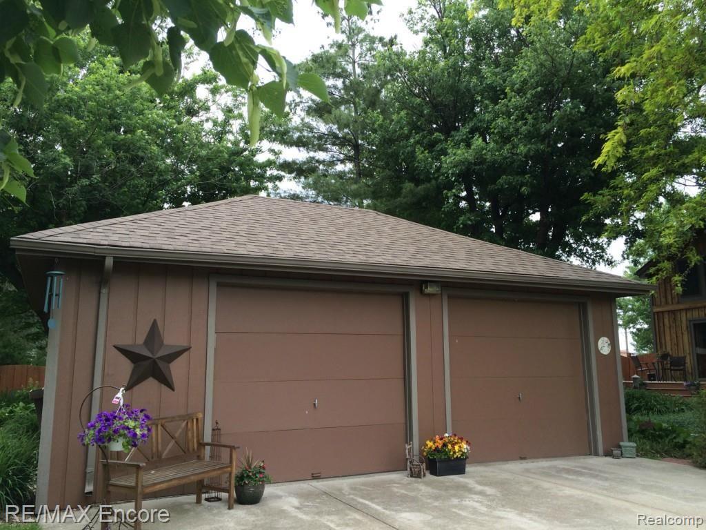 8010 Torrey Road Grand Blanc, MI 48439 - Photo 39 of 48 2014-06-10 16.59