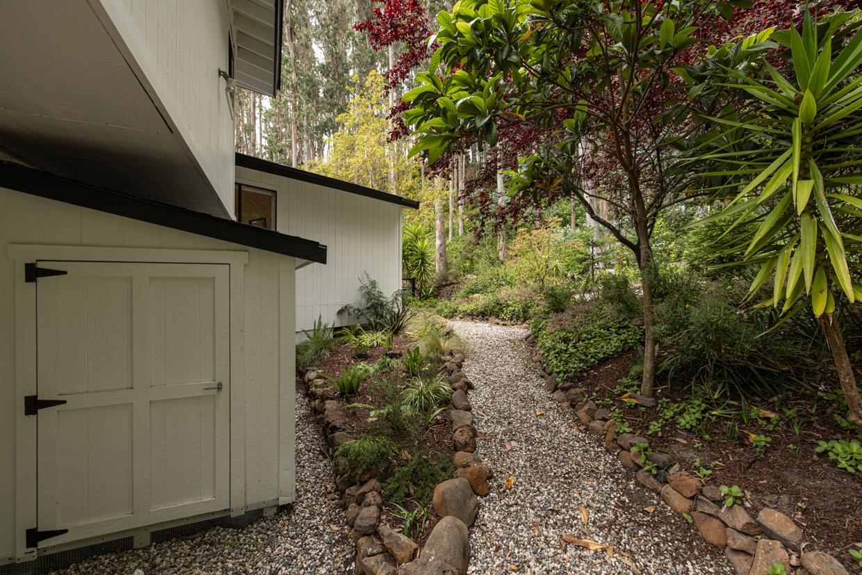 194 Del Monte Road El Granada, CA 94019 - Photo 38 of 54 Gallery Image 38