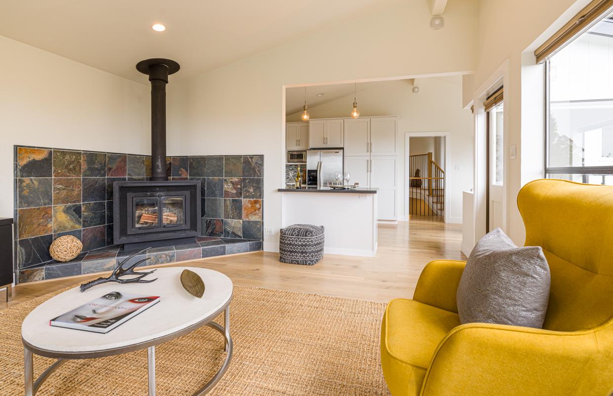 194 Del Monte Road El Granada, CA 94019 - Photo 9 of 54 Gallery Image 9