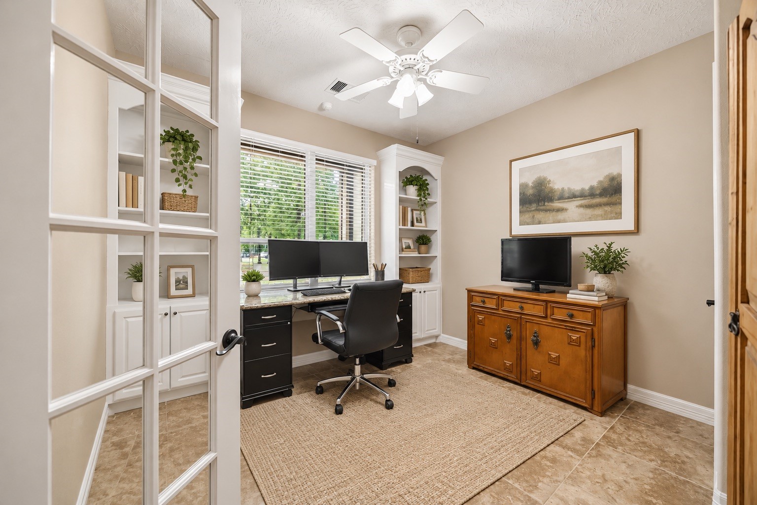21015 Angus Drive Cleveland, TX 77328 - Photo 15 of 46 virtual photo of office