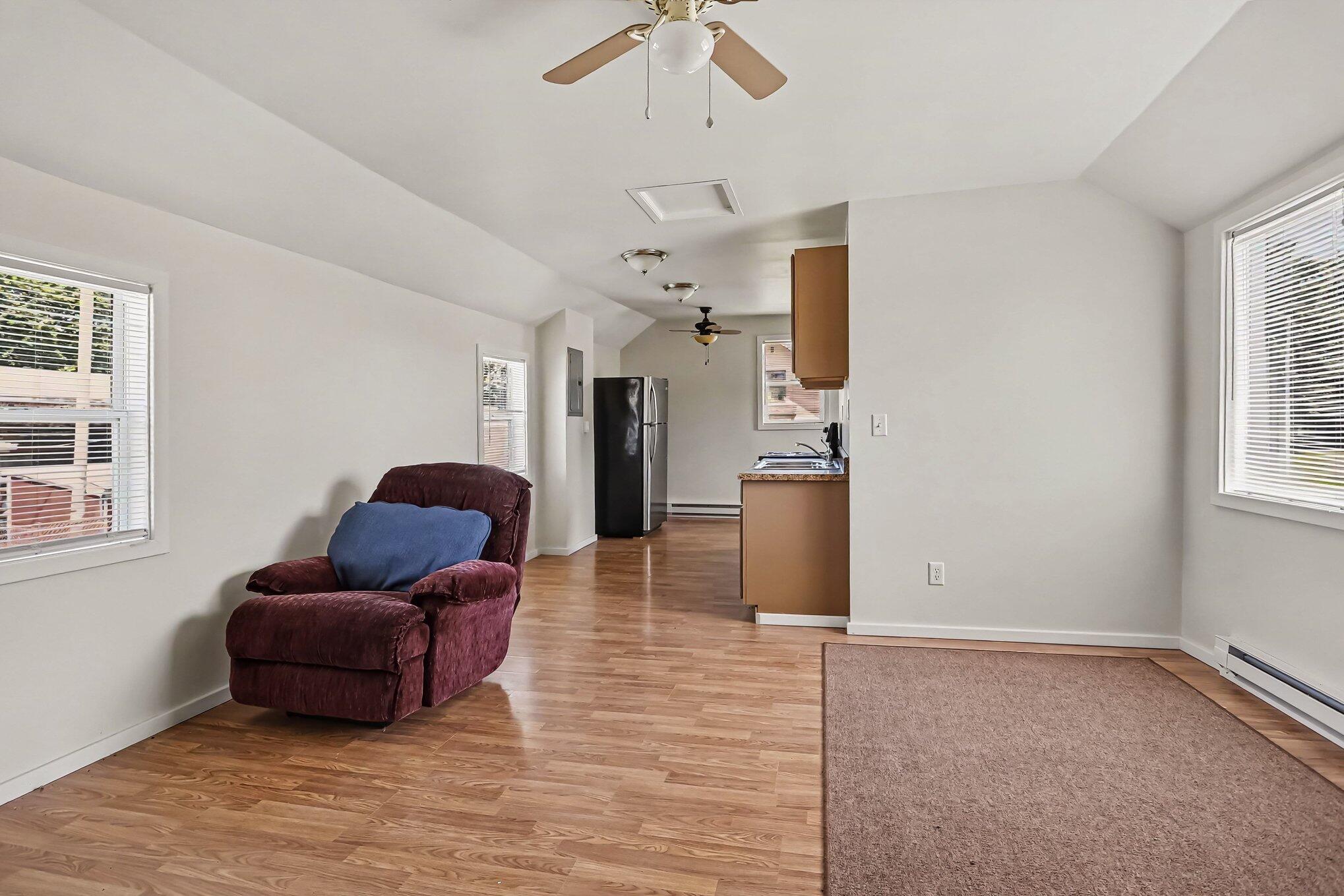 4737 Territorial Road Benton Harbor, MI 49022 - Photo 25 of 39 017_file_9588