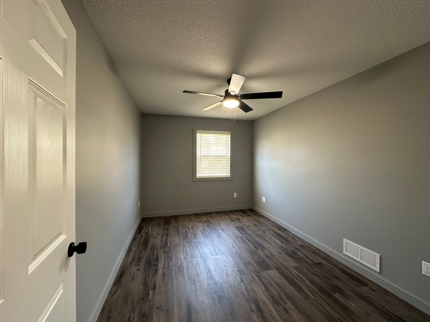 442 Ferry Road Miles, IA 52064 - Photo 7 of 17 Gallery Image 7