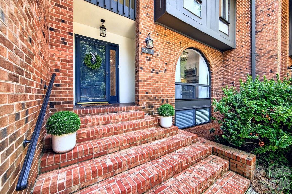 5811 Sharon Road, Unit F Charlotte, NC 28210 - Photo 2 of 43