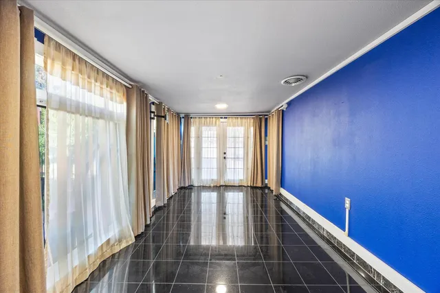 $319,000 | 2012 El Camino Avenue, Sacramento, CA 95821