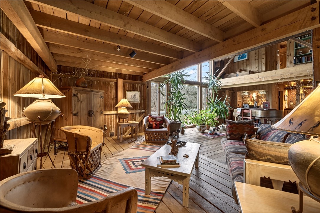 1050 Strong Road Victor, NY 14564 - Photo 18 of 50