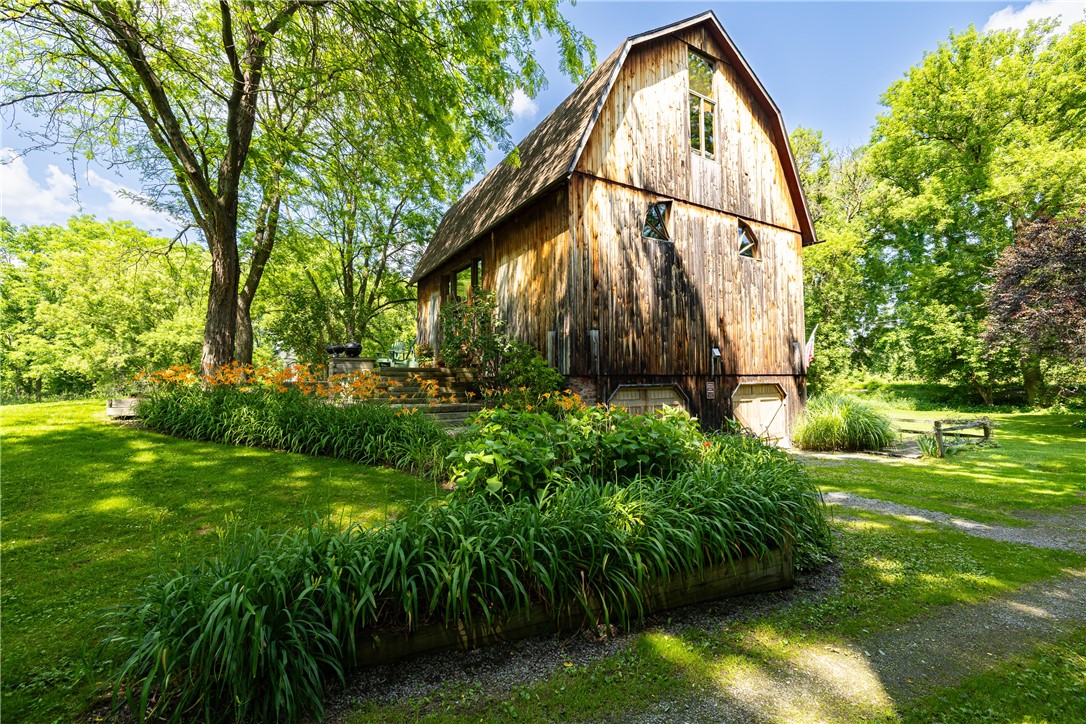 1050 Strong Road Victor, NY 14564 - Photo 2 of 50