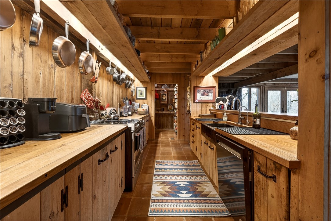 1050 Strong Road Victor, NY 14564 - Photo 23 of 50