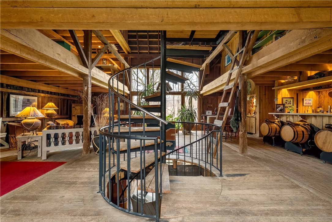 1050 Strong Road Victor, NY 14564 - Photo 10 of 50