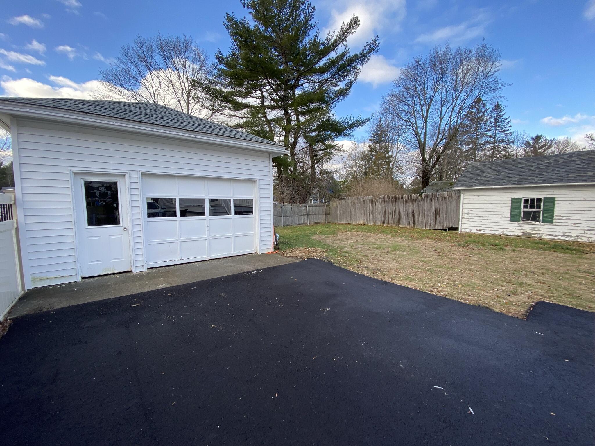 59 Norway Road Bangor, ME 04401 - Photo 3 of 24 IMG_8157