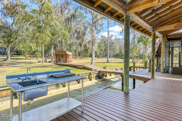 $1,990,000 | 131 Whitney Street, Satsuma, FL 32189