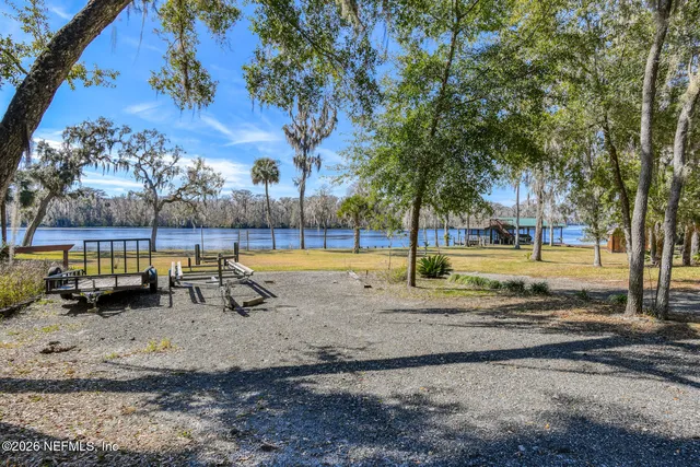 $1,990,000 | 131 Whitney Street, Satsuma, FL 32189