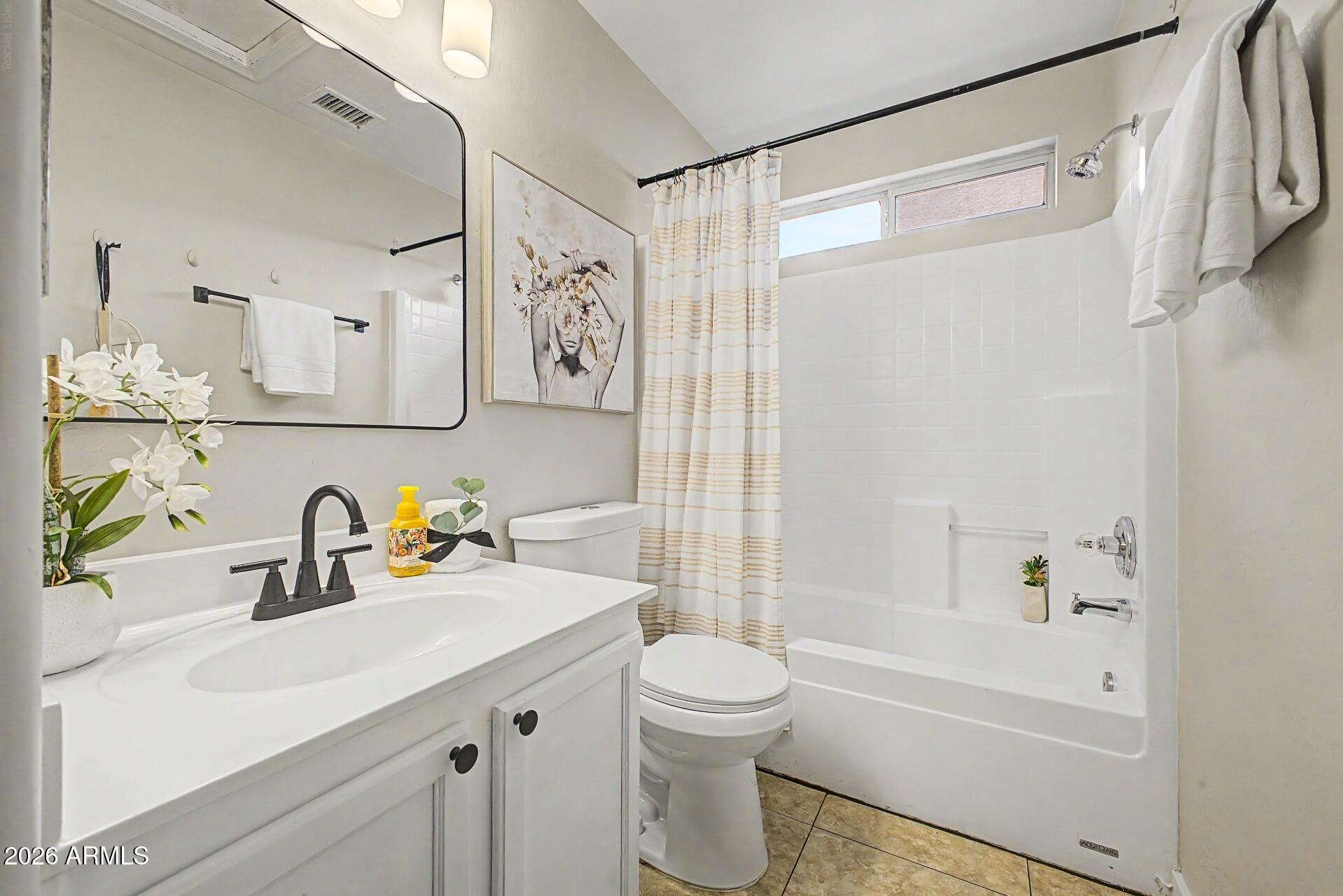 11222 West Roma Avenue Phoenix, AZ 85037 - Photo 24 of 28 24 - Roma
