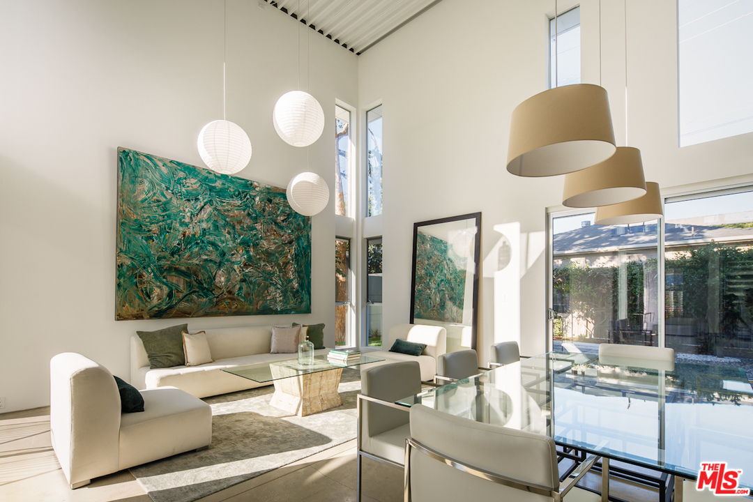 10609 Northvale Road Los Angeles, CA 90064 - Photo 11 of 19 Gallery Image 11