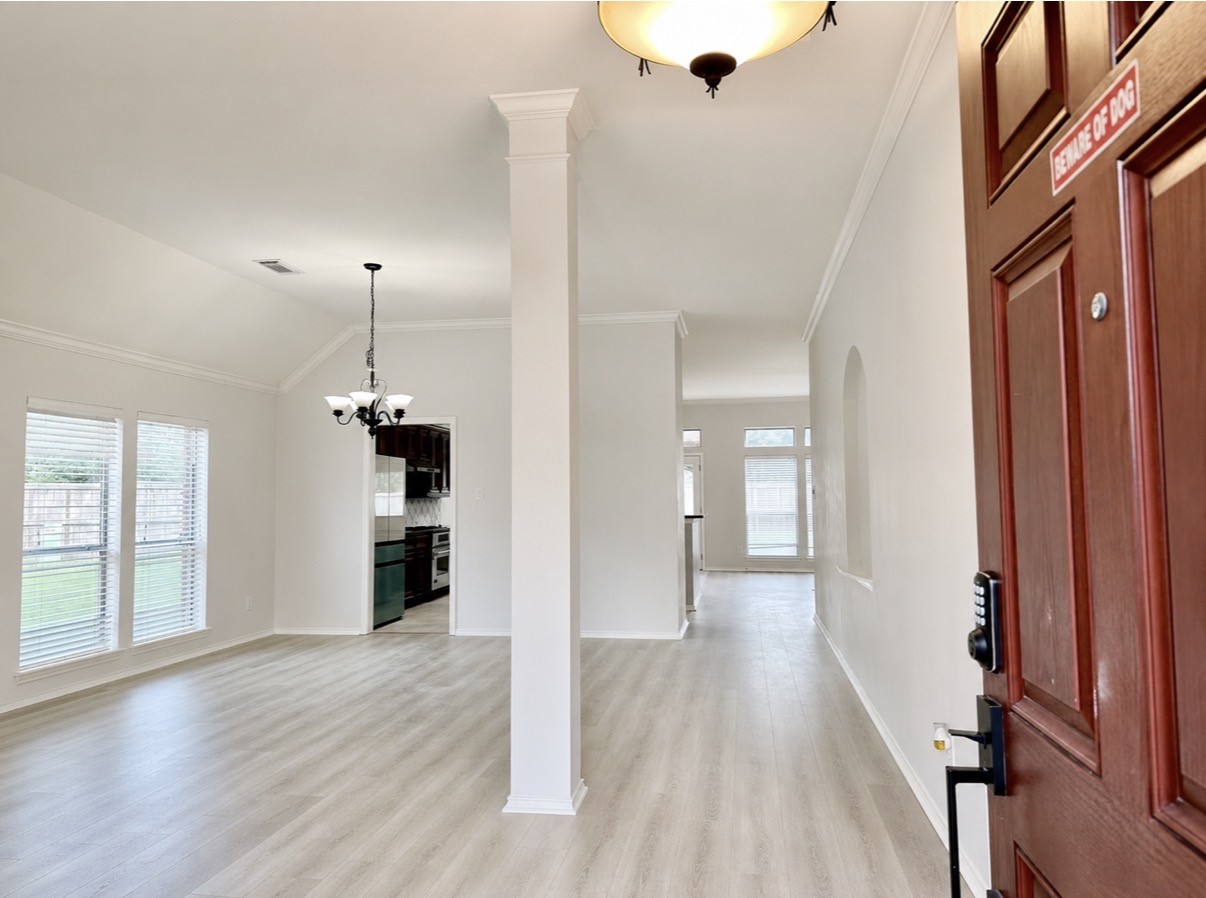3131 Valley Court Manvel, TX 77578 - Photo 2 of 26