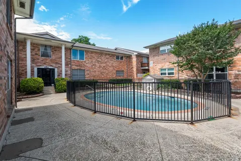 $240,000 | 8069 Meadow Road, Unit 216, Dallas, TX 75231