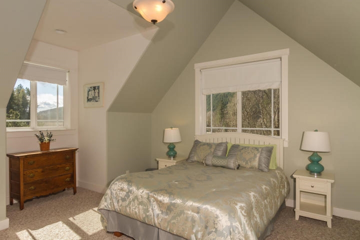 452 Douglas Falls Road Colville, WA 99114 - Photo 16 of 20