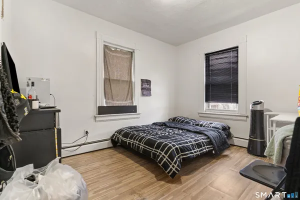 $559,900 | 1036-1038 Maplewood Avenue, Bridgeport, CT 06605