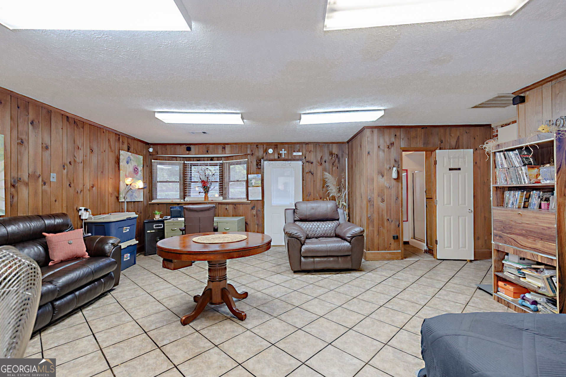994 Highway 315 Fortson, GA 31808 - Photo 28 of 46 a living room with furniture and a rug
