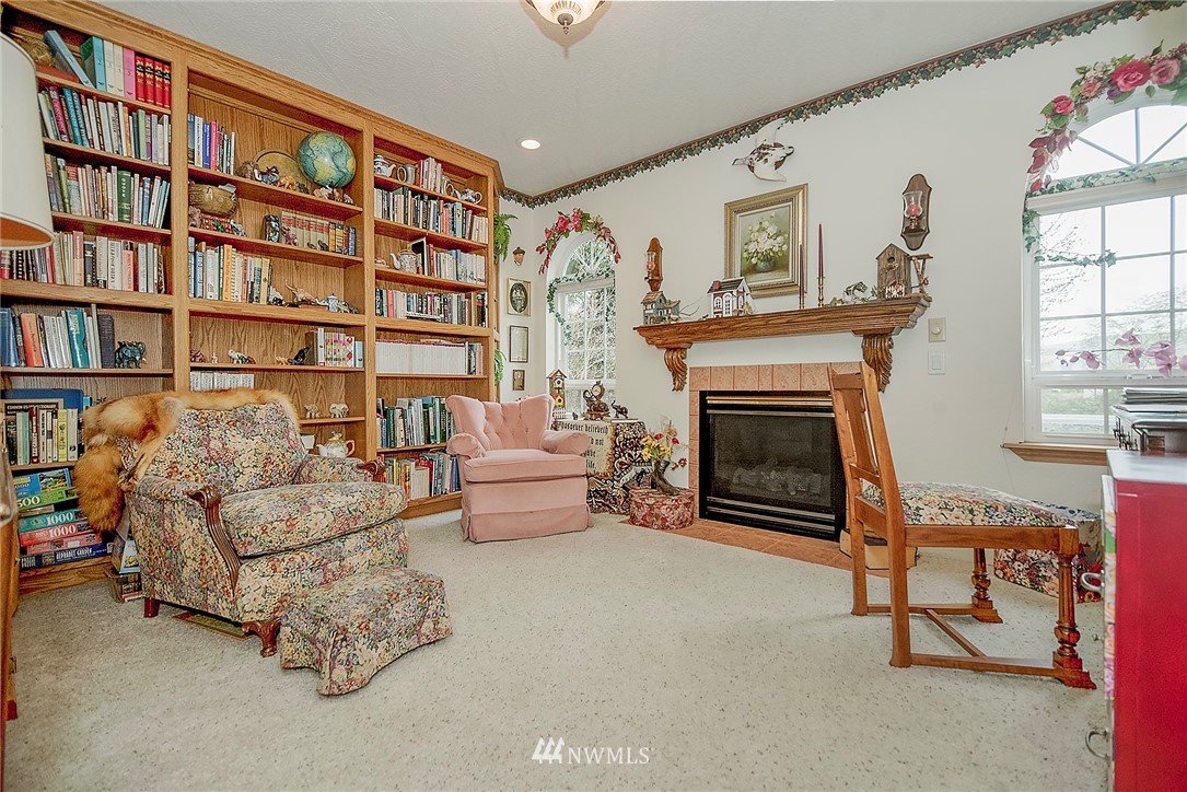 127 West Sunny Sands Road Cathlamet, WA 98612 - Photo 11 of 25 Gallery Image 11