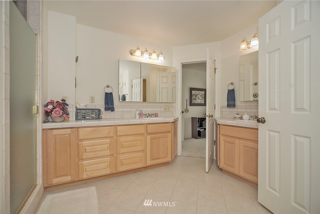 127 West Sunny Sands Road Cathlamet, WA 98612 - Photo 16 of 25 Gallery Image 16