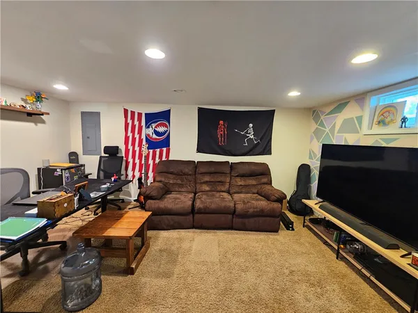 $229,000 | 142 Ridge Circle, Horseheads, NY 14845