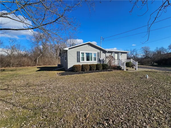 $229,000 | 142 Ridge Circle, Horseheads, NY 14845