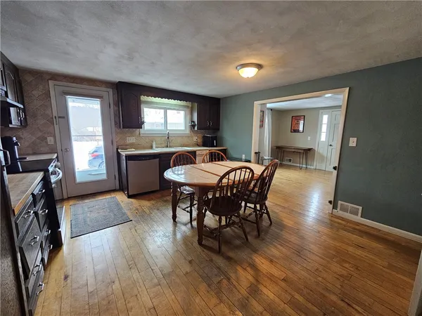 $229,000 | 142 Ridge Circle, Horseheads, NY 14845