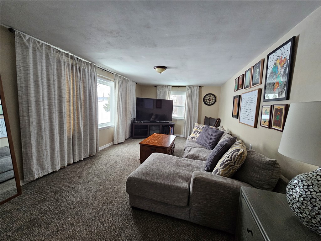 142 Ridge Circle Horseheads, NY 14845 - Photo 6 of 24