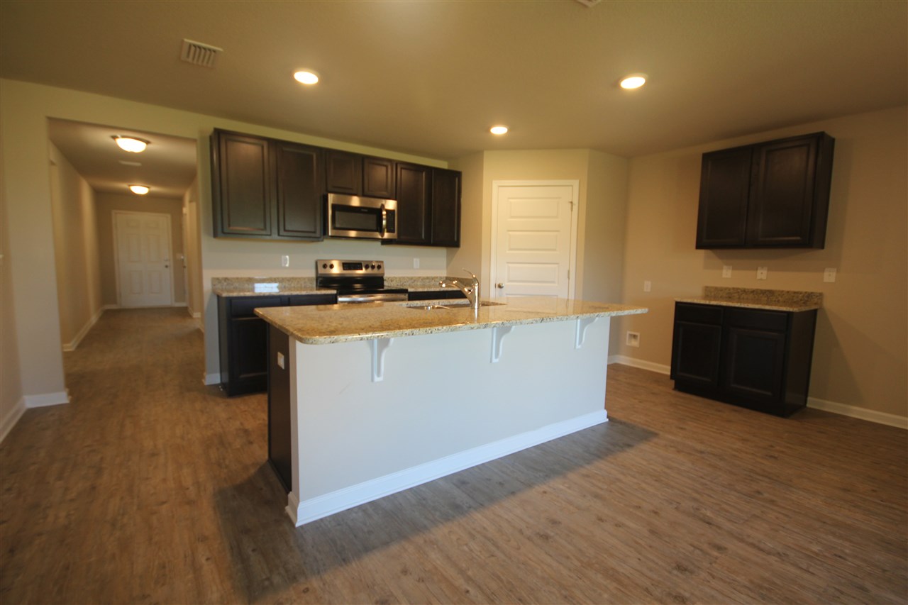 8338 Irwin Loop Daphne, AL 36526 - Photo 5 of 23